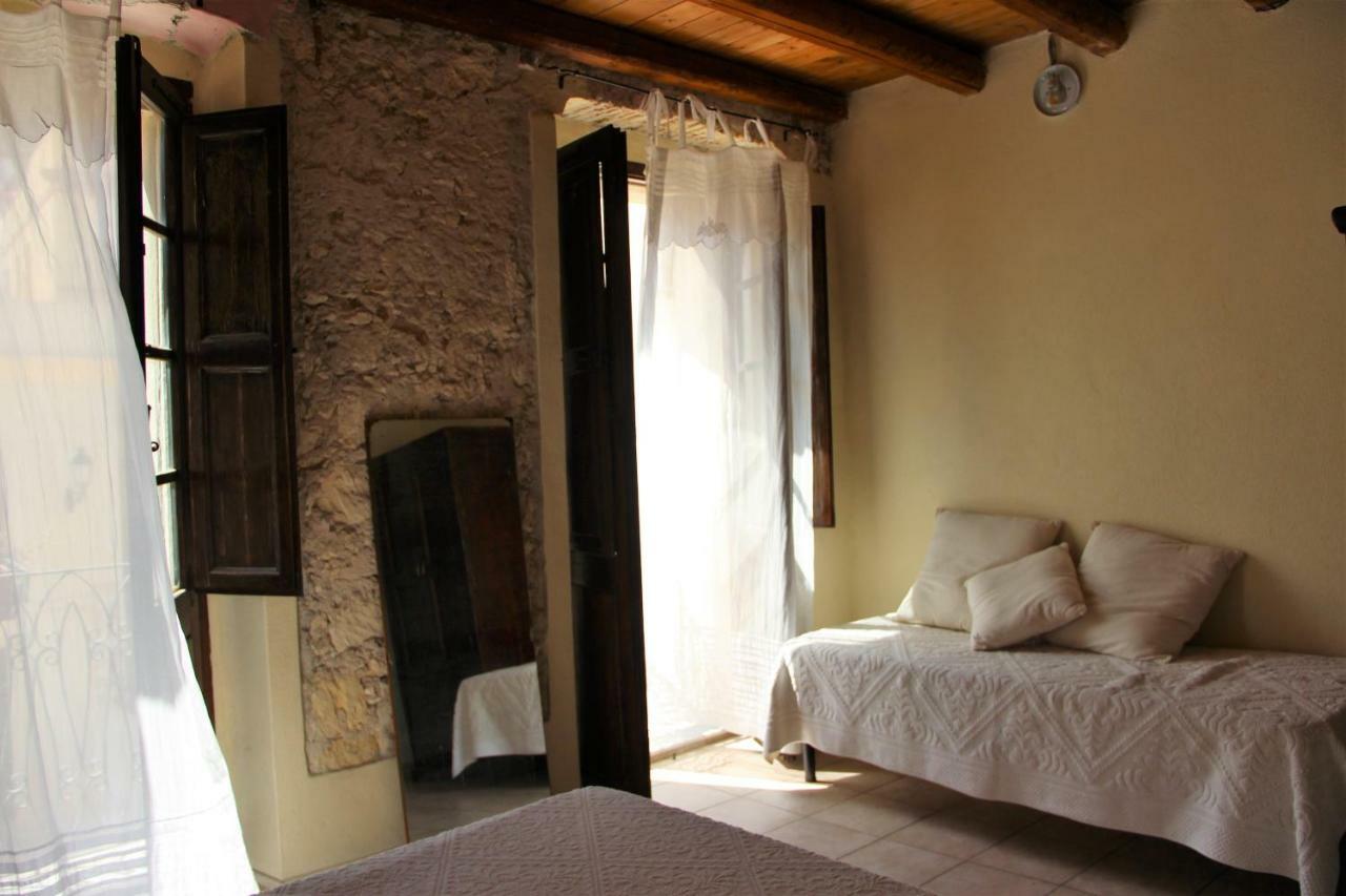 Sant Efisio Host Hotell Cagliari Exteriör bild
